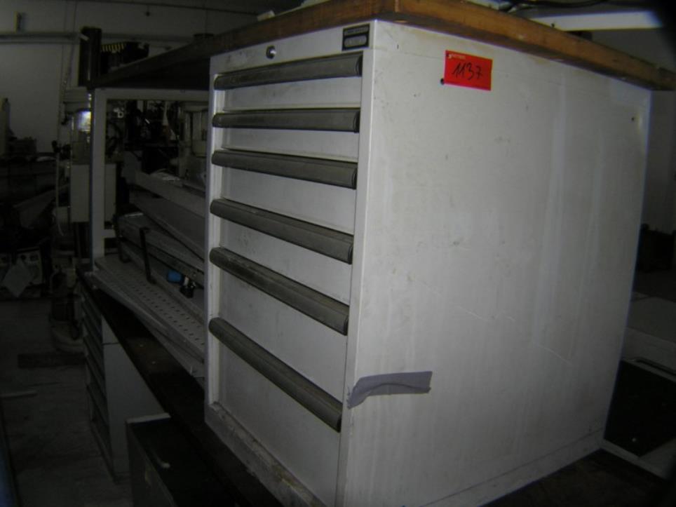 Robôs industriais-26